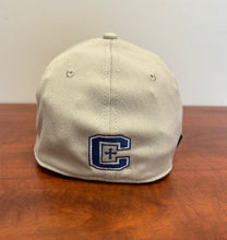 Load image into Gallery viewer, Grey Felt Patch Fitted Hat
